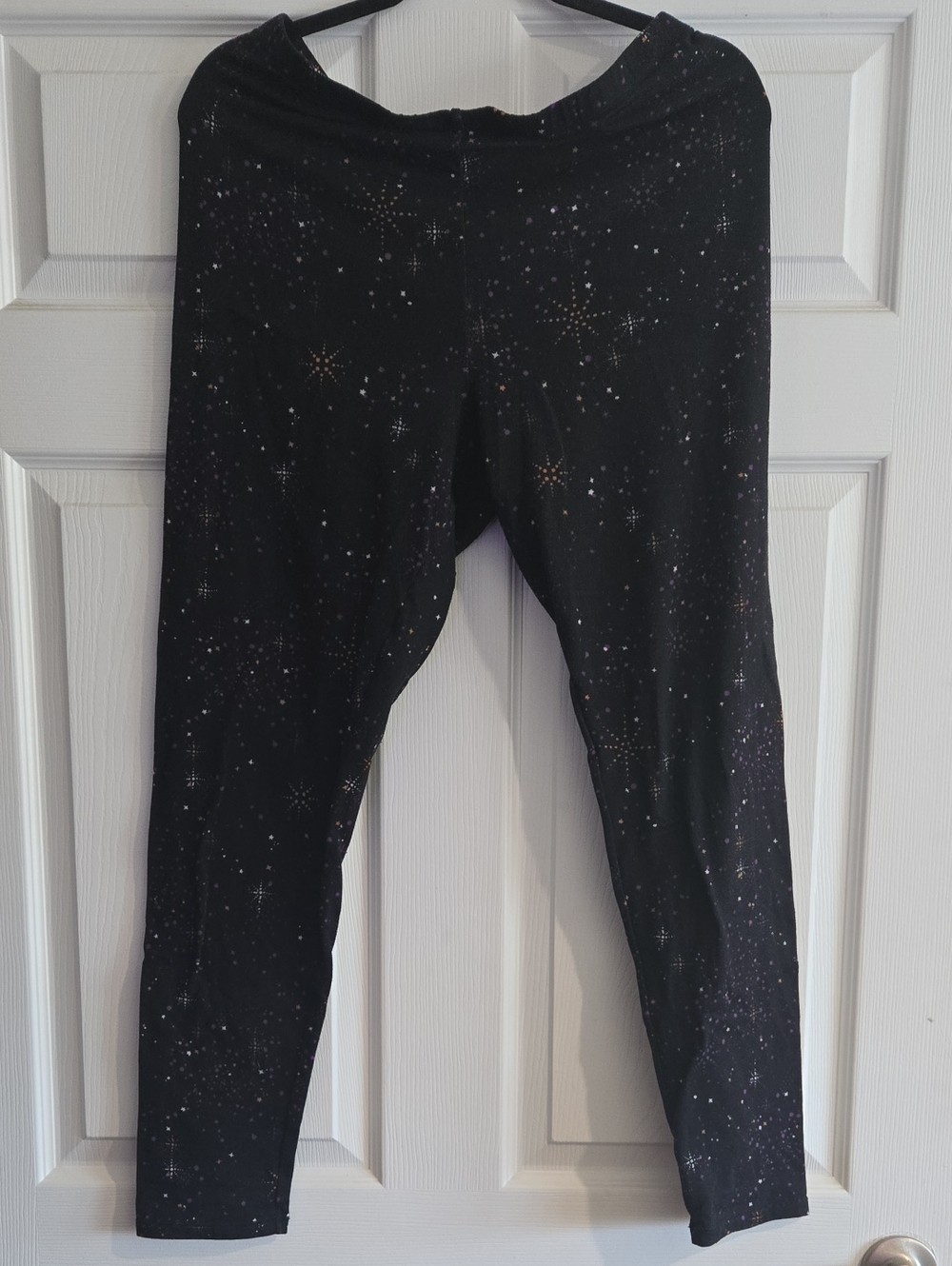 Cuddl Duds Black Star-Print Leggings